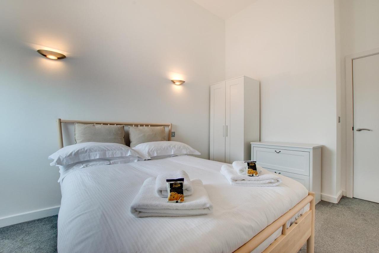 Crown Apartments 5A By Week2Week Newcastle upon Tyne Dış mekan fotoğraf